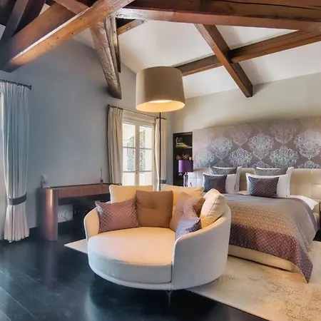 Luxury With View And Swimming Pool For 14 People * Saint-Tropez